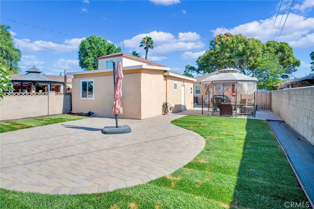 3341 Wisconsin Avenue, South Gate, California 90280 home-pic-24